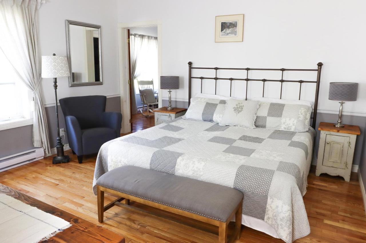 Bed & Breakfast, Gite La Princesse Des Champs Saint-Jean-de-Boischâtel Kültér fotó
