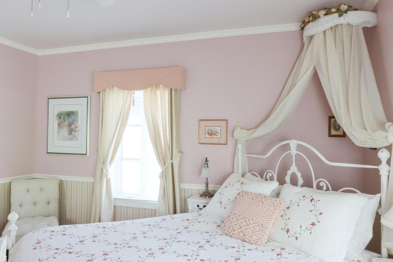 Bed & Breakfast, Gite La Princesse Des Champs Saint-Jean-de-Boischâtel Kültér fotó