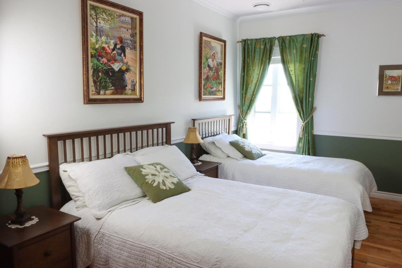 Bed & Breakfast, Gite La Princesse Des Champs Saint-Jean-de-Boischâtel Kültér fotó